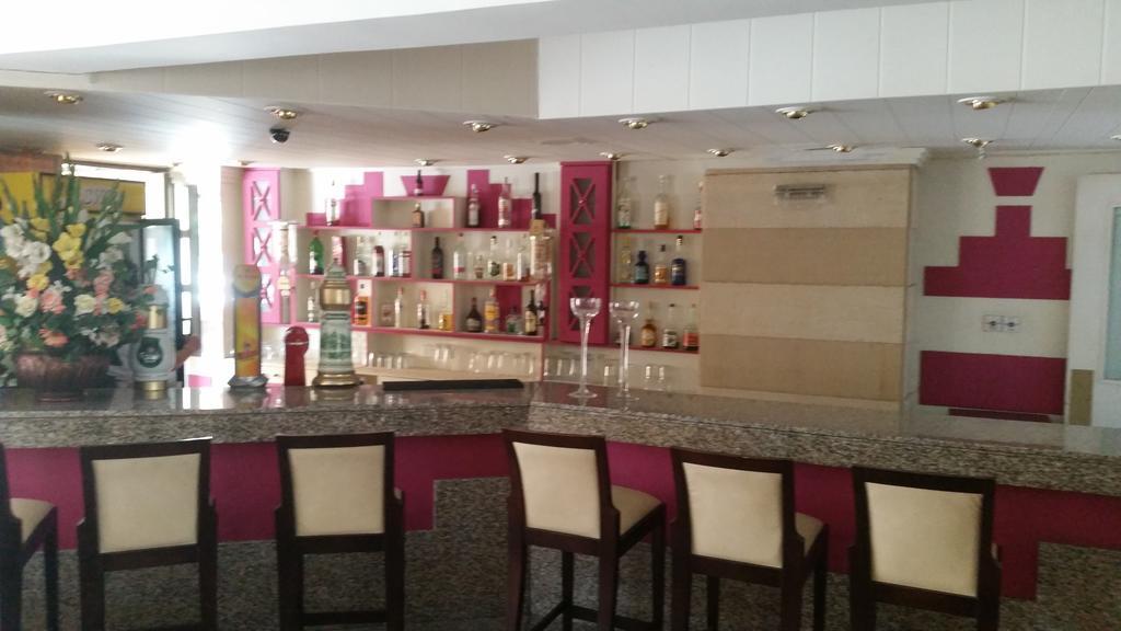 Jasmine Hotel Apartments Limassol Exterior photo